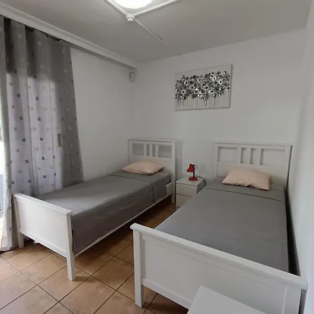 Americas Pk Apartment *