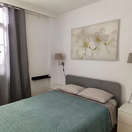 Americas Pk Apartment *